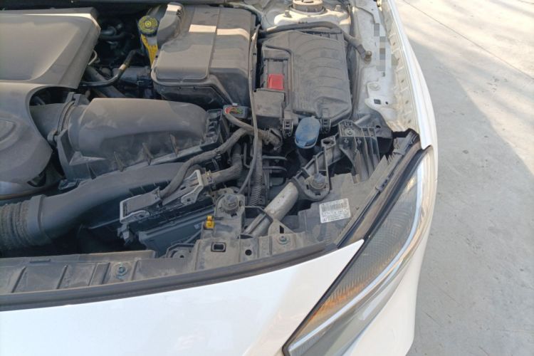 Used Mercedes-Benz GLA 2017 GLA 200 Sport Edition Engine Bay Left