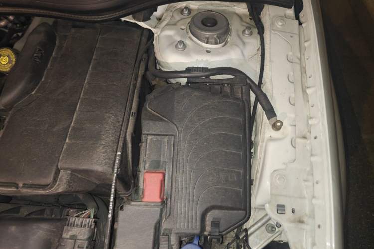 Used Mercedes-Benz GLA 2017 GLA 200 Sport Edition Engine Bay Left