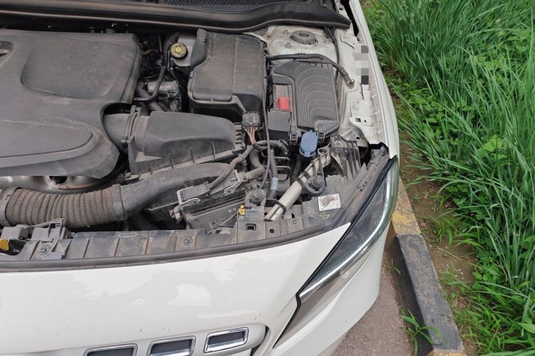 Used Mercedes-Benz GLA 2017 GLA 200 Sport Edition Engine Bay Left