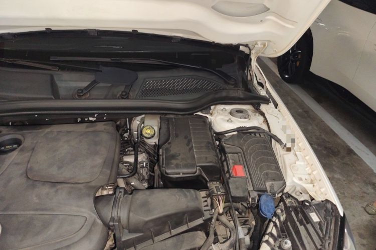Used Mercedes-Benz GLA 2017 GLA 200 Fashion Model Engine Bay Left