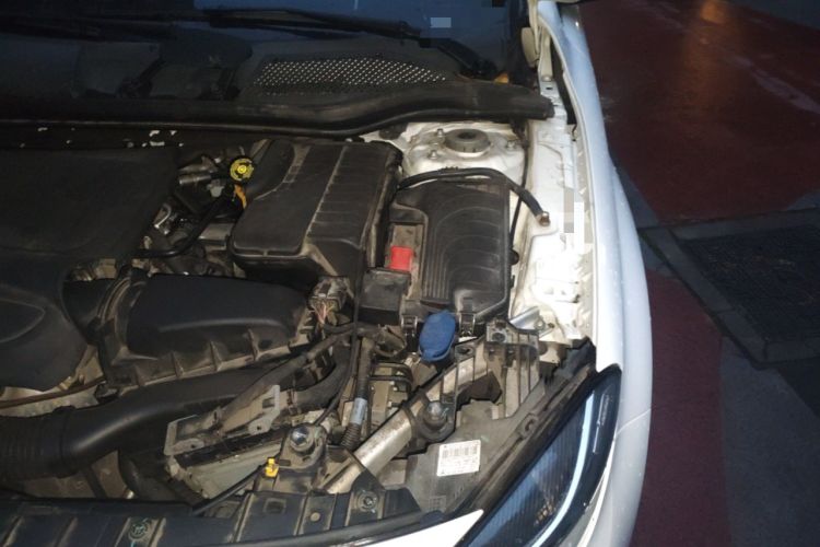 Used Mercedes-Benz GLA 2017 GLA 200 Sport Edition Engine Bay Left