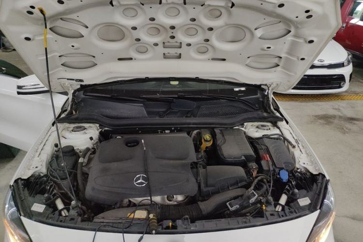 Used Mercedes-Benz GLA 2017 GLA 200 Sport Edition Engine Bay