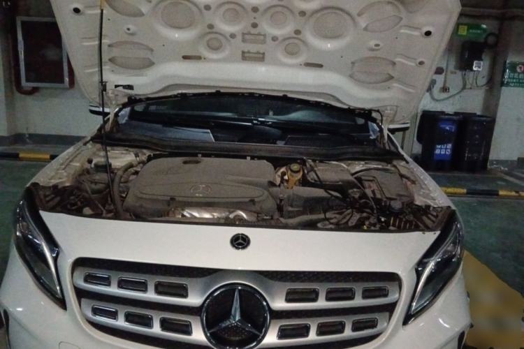 Used Mercedes-Benz GLA 2017 GLA 200 Fashion Model Engine Bay