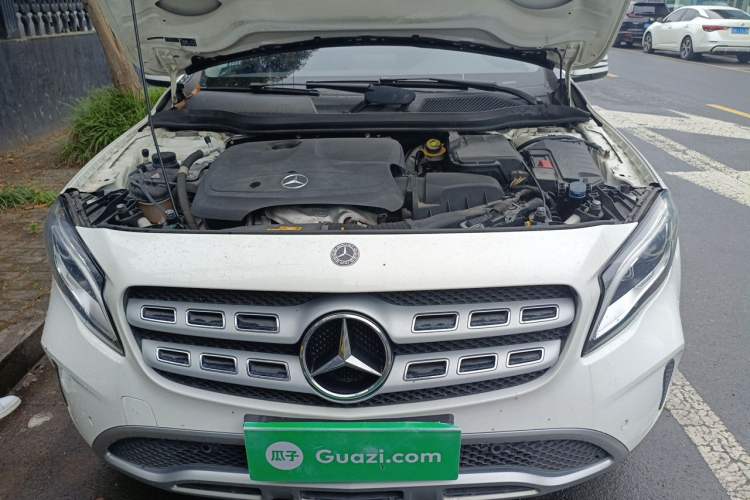 Used Mercedes-Benz GLA 2017 GLA 200 Fashion Model Engine Bay