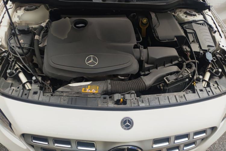 Used Mercedes-Benz GLA 2017 GLA 200 Fashion Model Engine Bay