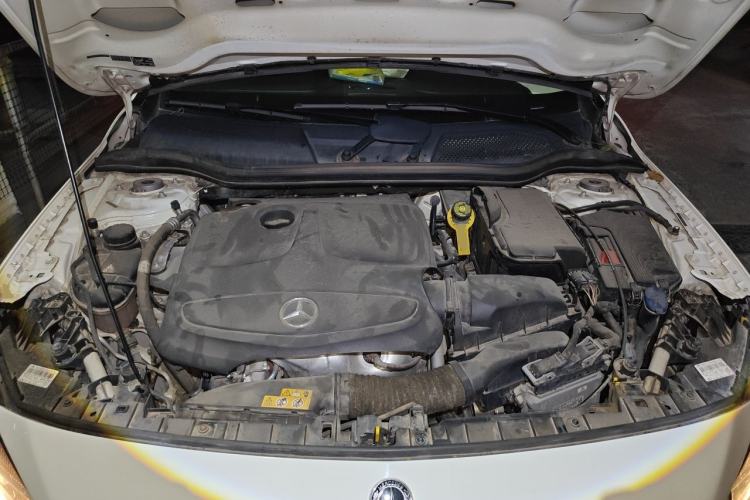 Used Mercedes-Benz GLA 2017 GLA 200 Sport Edition Engine Bay