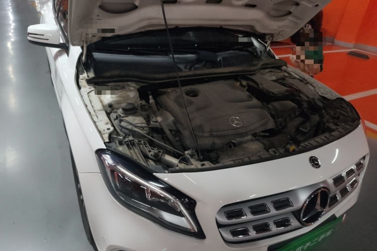 Used Mercedes-Benz GLA 2017 GLA 200 Fashion Model Engine Bay Right