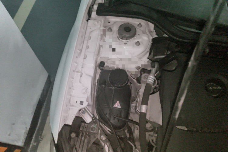 Used Mercedes-Benz GLA 2017 GLA 200 Sport Edition Engine Bay Right