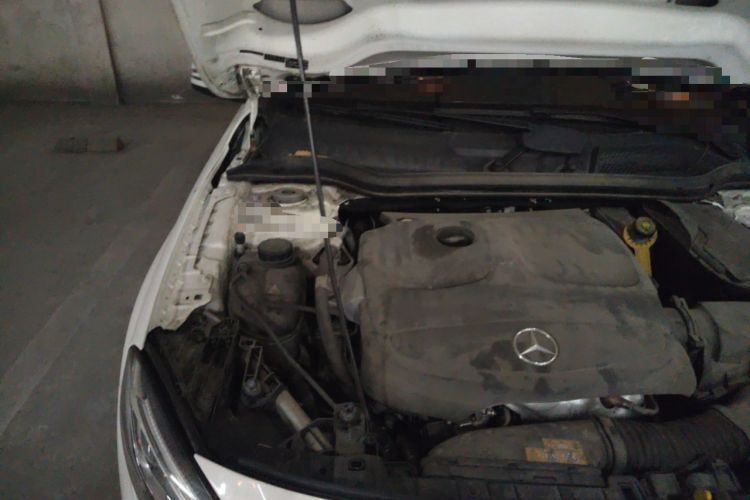 Used Mercedes-Benz GLA 2017 GLA 200 Fashion Model Engine Bay Right