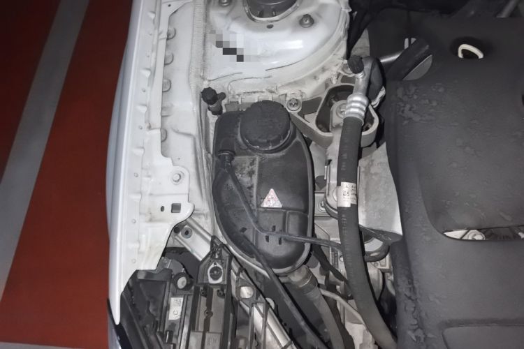 Used Mercedes-Benz GLA 2017 GLA 200 Fashion Model Engine Bay Right