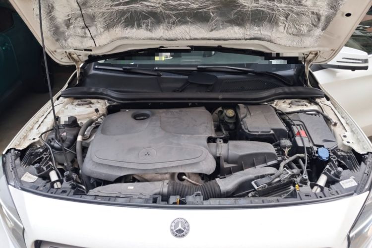 Used Mercedes-Benz GLA 2017 GLA 200 Sport Edition Engine Bay