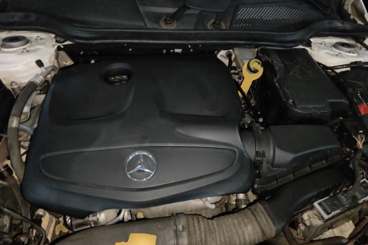 Used Mercedes-Benz GLA 2017 GLA 200 Fashion Model Engine Bay
