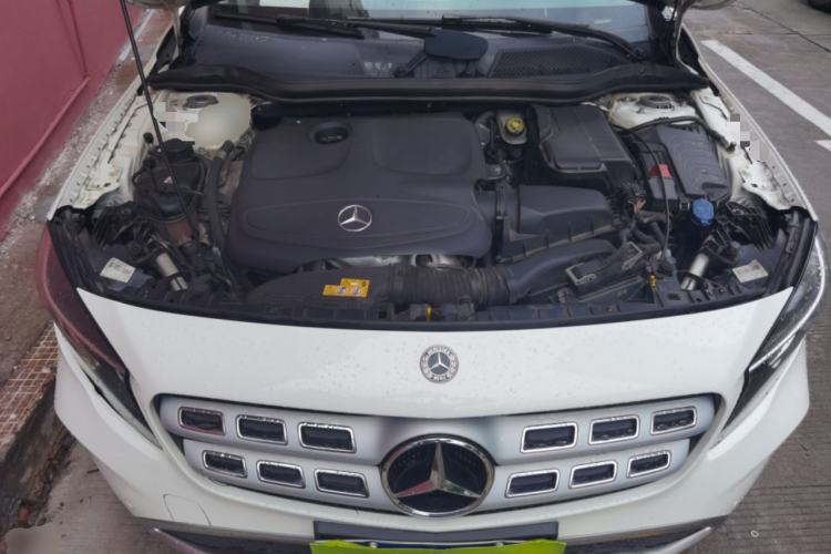 Used Mercedes-Benz GLA 2017 GLA 200 Sport Edition Engine Bay