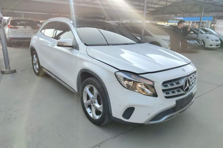 Used Mercedes-Benz GLA 2017 GLA 200 Sport Edition Exterior 1