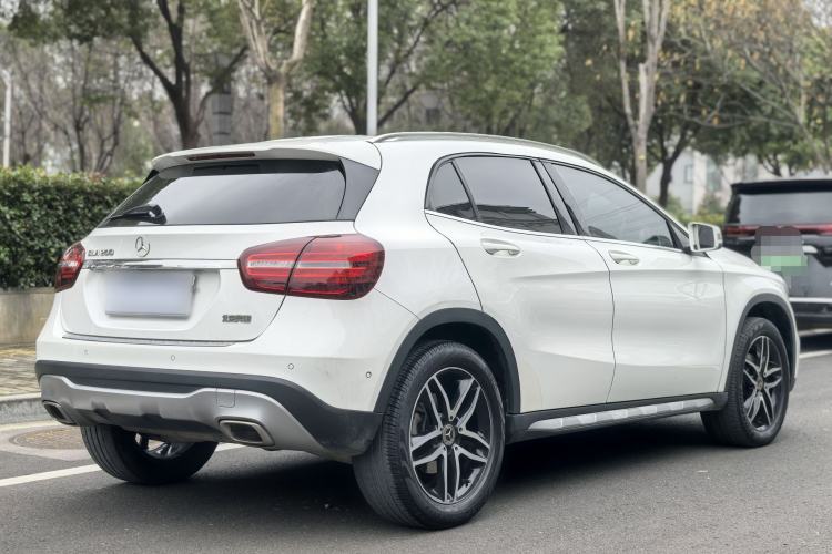 Used Mercedes-Benz GLA 2017 GLA 200 Fashion Model Exterior 11