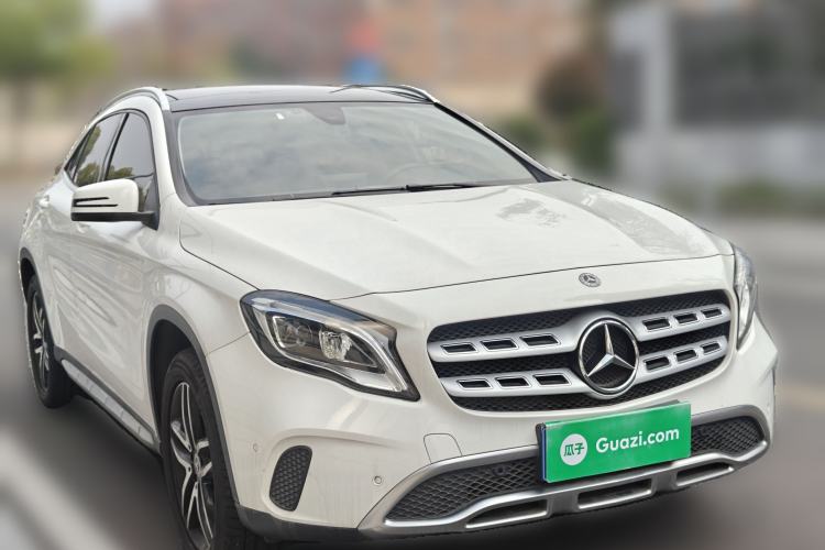Used Mercedes-Benz GLA 2017 GLA 200 Fashion Model Exterior 2