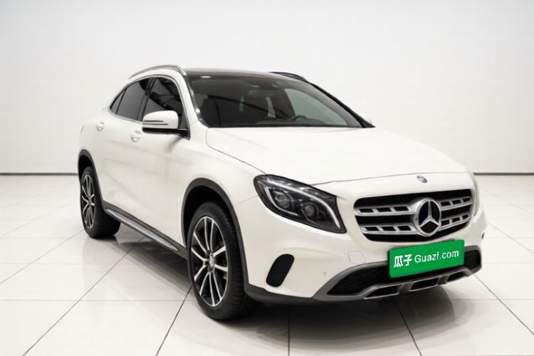 Used Mercedes-Benz GLA 2017 GLA 200 Fashion Model Exterior 2