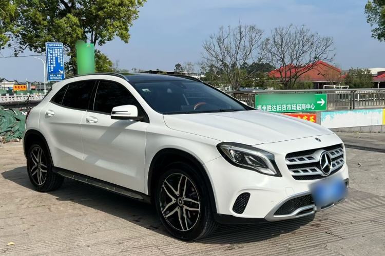 Used Mercedes-Benz GLA 2017 GLA 200 Fashion Model Exterior 2