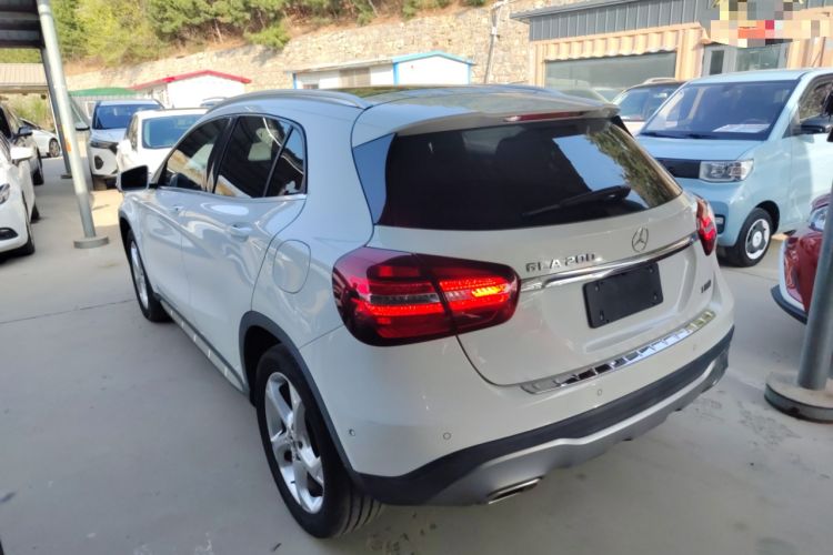 Used Mercedes-Benz GLA 2017 GLA 200 Sport Edition Exterior 2