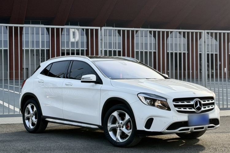 Used Mercedes-Benz GLA 2017 GLA 200 Sport Edition Exterior 3
