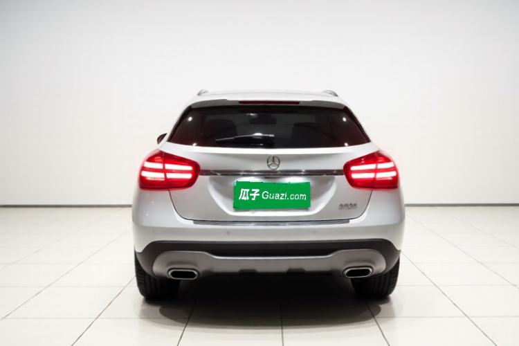 Used Mercedes-Benz GLA 2017 GLA 200 Fashion Model Exterior 4