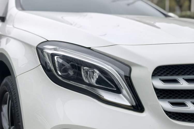 Used Mercedes-Benz GLA 2017 GLA 200 Fashion Model Exterior 6