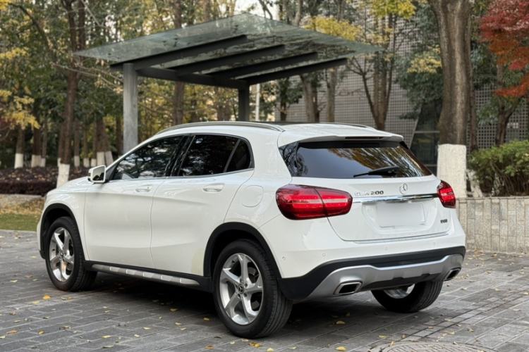 Used Mercedes-Benz GLA 2017 GLA 200 Sport Edition Exterior 6