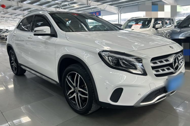 Used Mercedes-Benz GLA 2017 GLA 200 Fashion Model Exterior 7