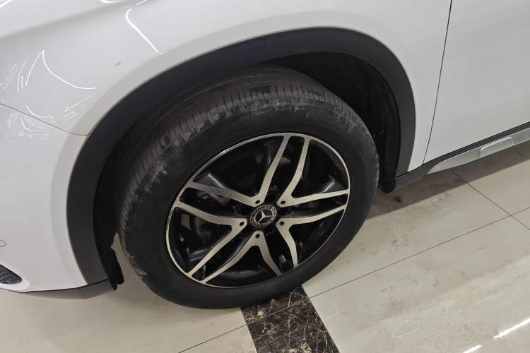 Used Mercedes-Benz GLA 2017 GLA 200 Fashion Model Exterior 7