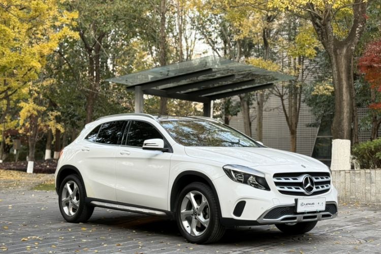 Used Mercedes-Benz GLA 2017 GLA 200 Sport Edition Exterior 7