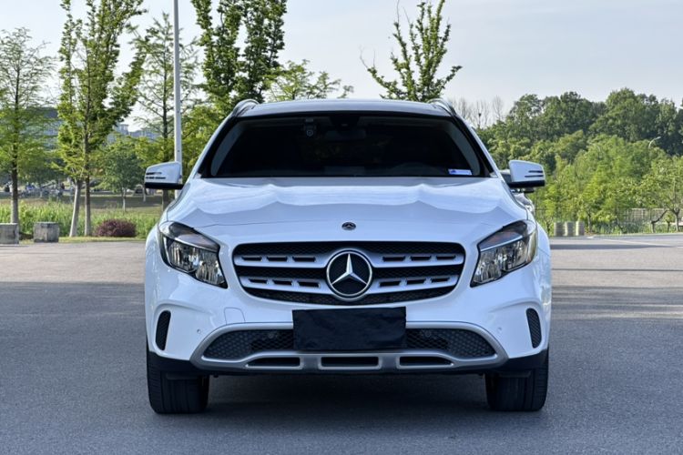 Used Mercedes-Benz GLA 2017 GLA 200 Sport Edition Exterior 9