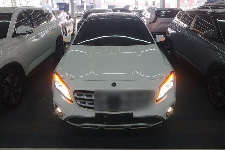 Used Mercedes-Benz GLA 2017 GLA 220 4MATIC Fashion Model Front