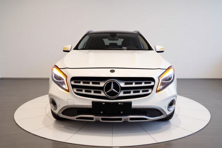 Used Mercedes-Benz GLA 2017 GLA 220 4MATIC Fashion Model Front