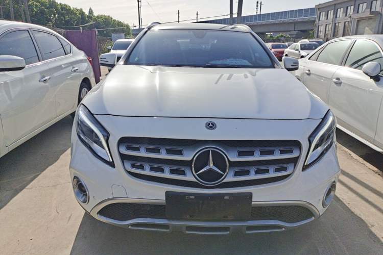 Used Mercedes-Benz GLA 2017 GLA 220 4MATIC Fashion Model Front
