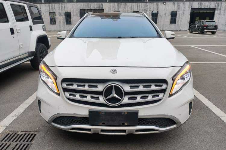 Used Mercedes-Benz GLA 2017 GLA 200 Fashion Model Front