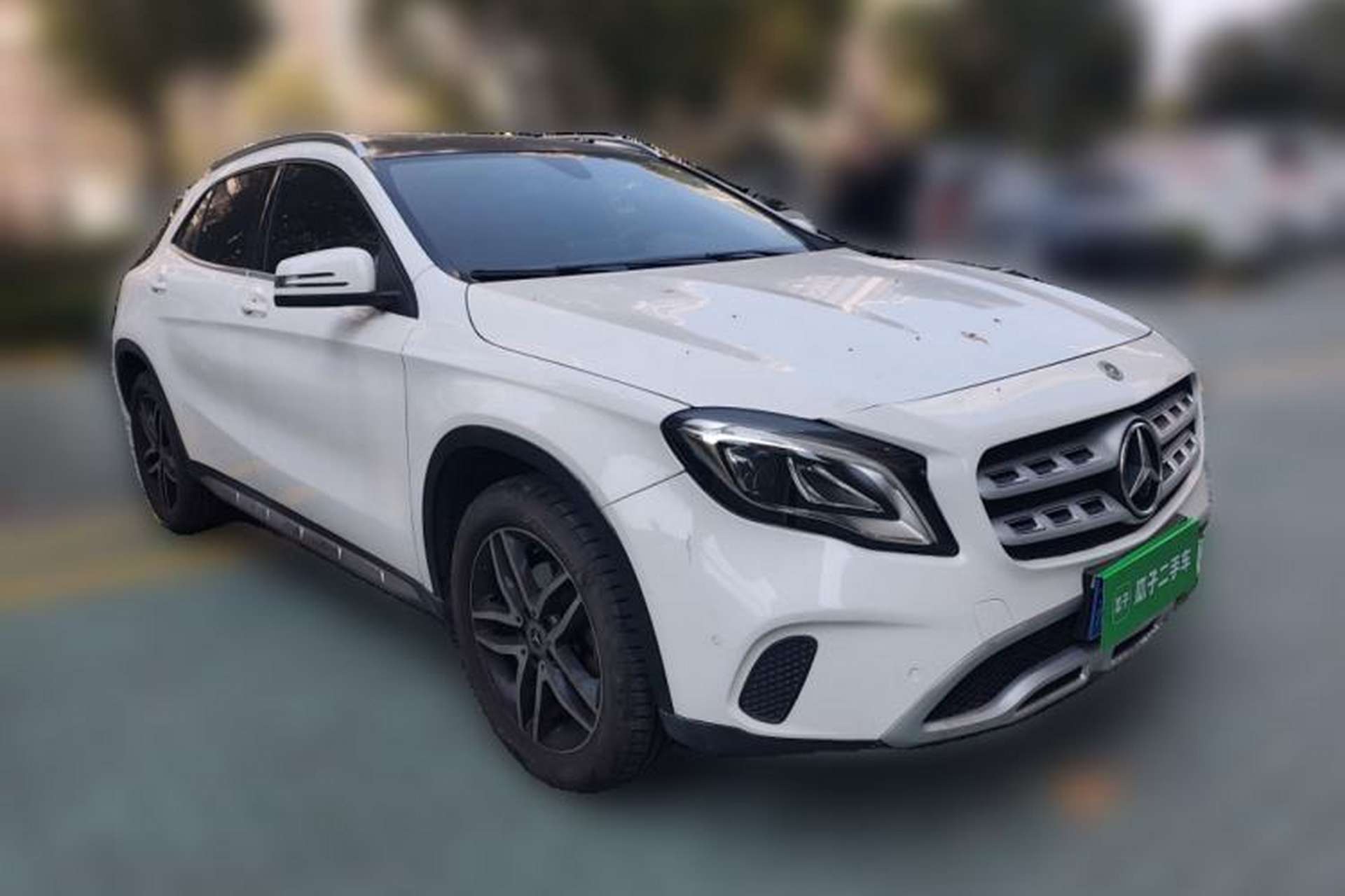 Used Mercedes-Benz GLA 2017 GLA 200 Fashion Model Front Right 45 Deg