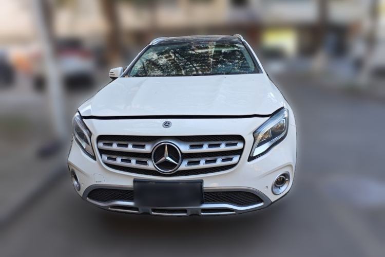 Used Mercedes-Benz GLA 2017 GLA 220 4MATIC Fashion Model Front