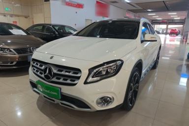 Used Mercedes-Benz GLA 2017 GLA 220 4MATIC Fashion Model