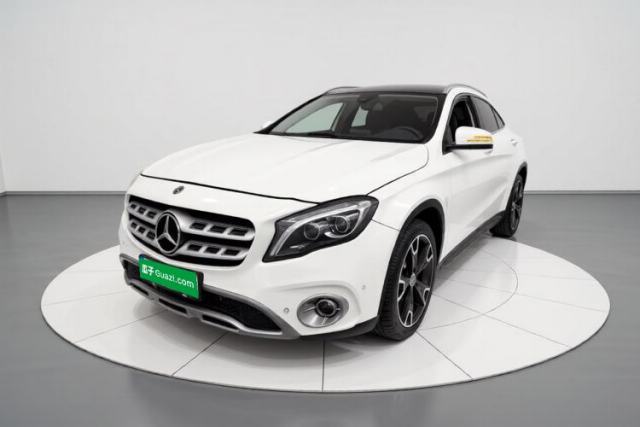 Used Mercedes-Benz GLA 2017 GLA 220 4MATIC Fashion Model
