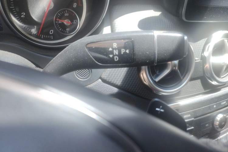 Used Mercedes-Benz GLA 2017 GLA 200 Sport Edition Gear Lever