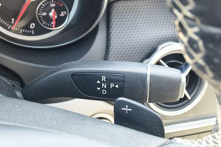 Used Mercedes-Benz GLA 2017 GLA 200 Sport Edition Gear Lever