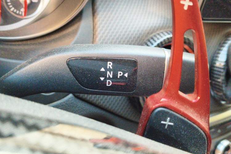 Used Mercedes-Benz GLA 2017 GLA 200 Fashion Model Gear Lever