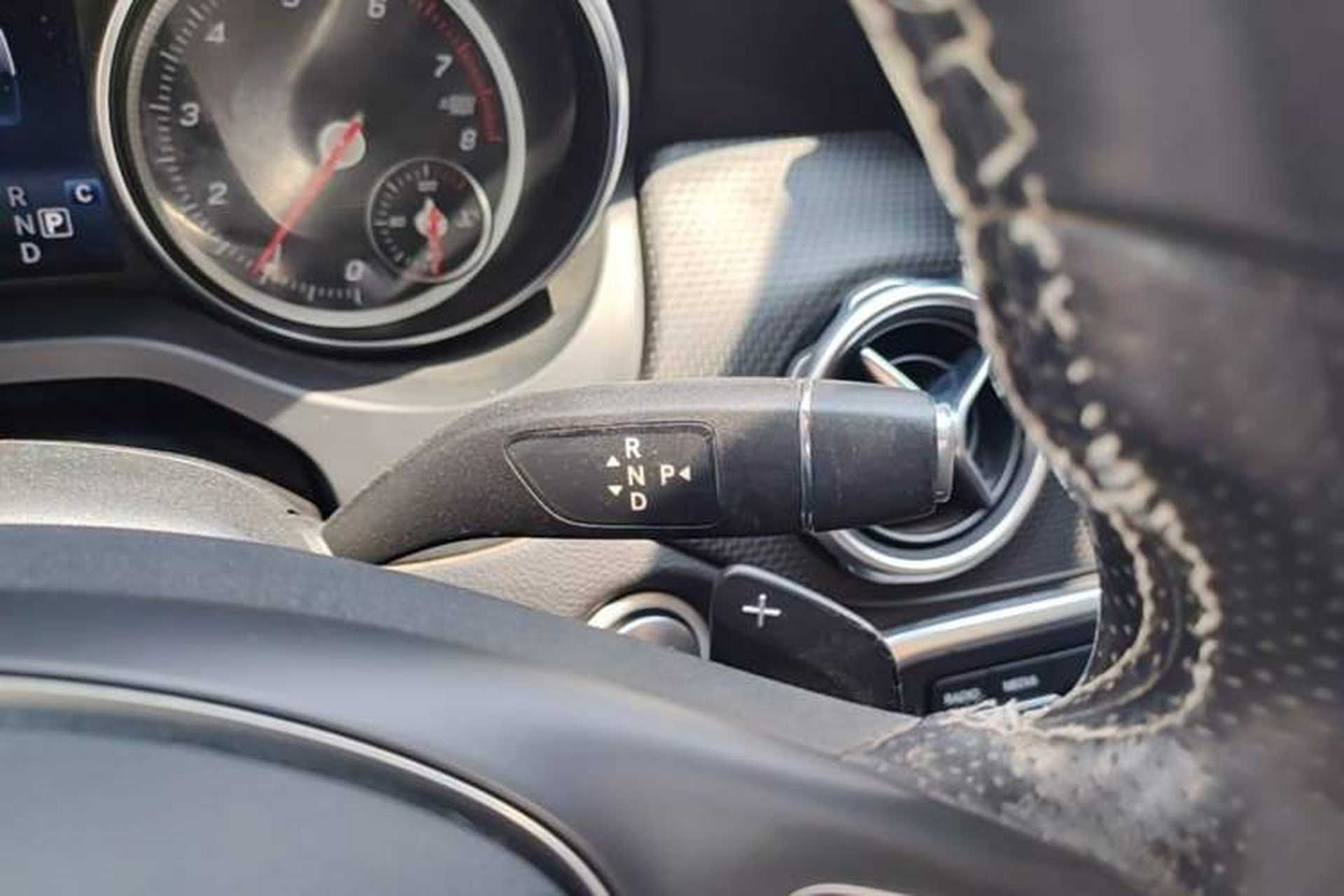Used Mercedes-Benz GLA 2017 GLA 200 Sport Edition Gear Lever