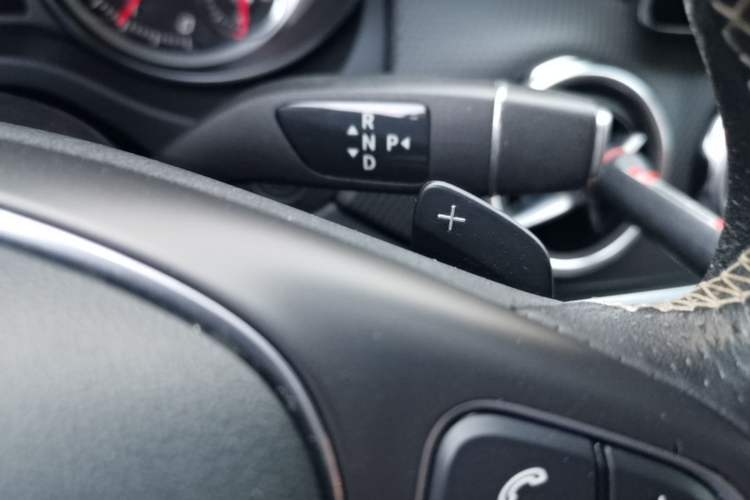 Used Mercedes-Benz GLA 2017 GLA 200 Sport Edition Gear Lever