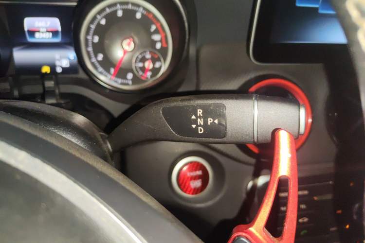 Used Mercedes-Benz GLA 2017 GLA 200 Fashion Model Gear Lever