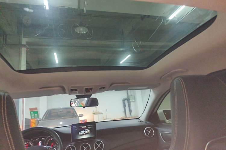 Used Mercedes-Benz GLA 2017 GLA 200 Sport Edition Headliner