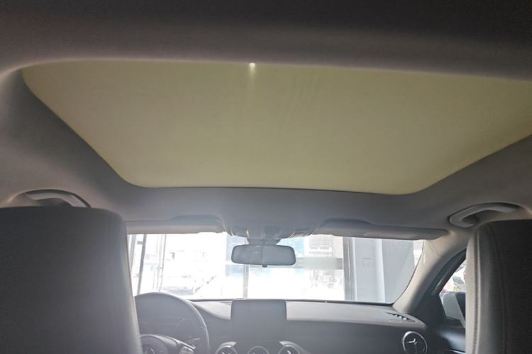 Used Mercedes-Benz GLA 2017 GLA 200 Fashion Model Headliner