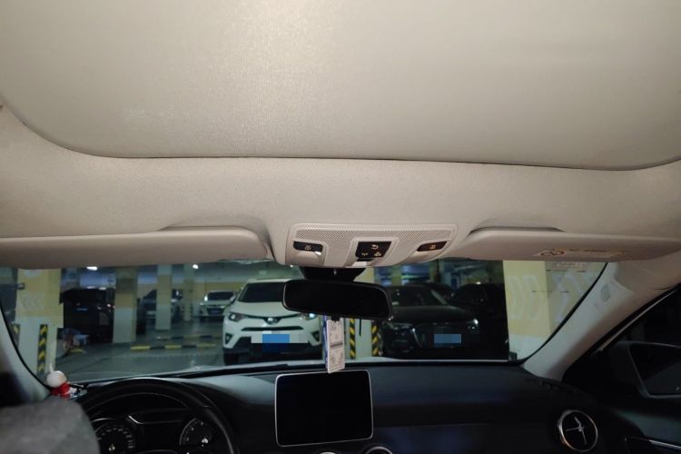 Used Mercedes-Benz GLA 2017 GLA 220 4MATIC Fashion Model Headliner