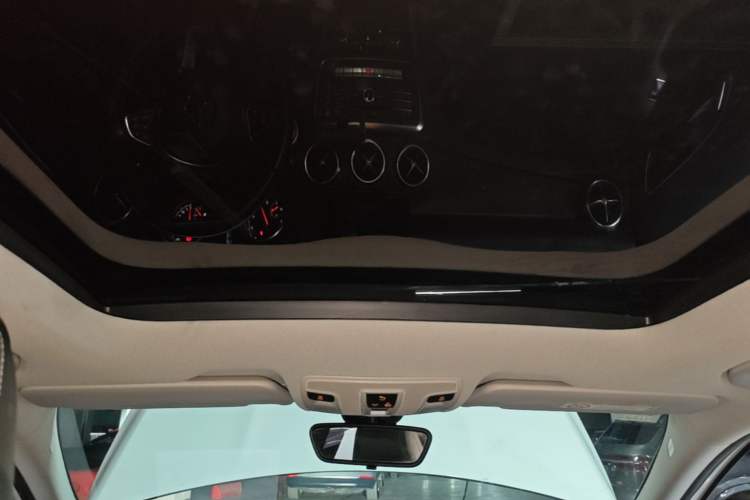 Used Mercedes-Benz GLA 2017 GLA 200 Fashion Model Headliner