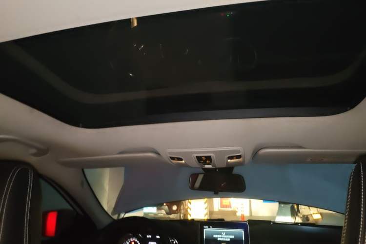 Used Mercedes-Benz GLA 2017 GLA 200 Sport Edition Headliner